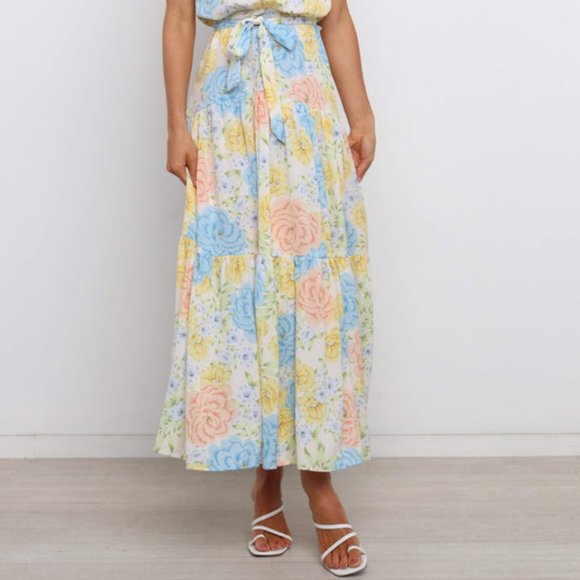 NEW WITHOUT TAGS FARELLE DRESS - MULTI - Picture 3 of 10